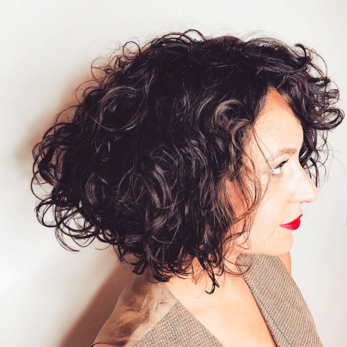 leticia damião hairstylist, curly, curly hair, curly hair styles, haircut curly hair, bob on curly, best stylist curly hair, best stylist sf, best salon sf, san francisco hair salon, precision cut, precision cut curly hair, vidal sassoon, fringes, channel hair cut, channel on curly, pixie cut, pixie